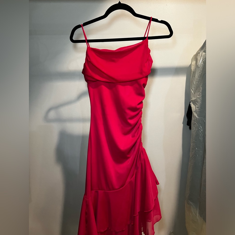 Size small Jodi Kristopher Tiered sinched asymetrical pink party dress